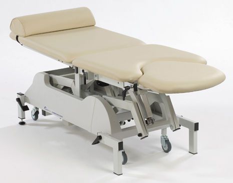 Gynecological examination chair / electrical / height-adjustable / on casters 240 kg | SM8583D, SM8593D SEERS Medical