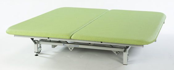 Electric Bobath table / height-adjustable / on casters / 2 sections 250 kg | ST5561XL SEERS Medical