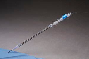Surgical needle holder Quick-Access™ Spectranetics