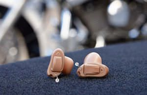 Completely hearing aid in the canal (CIC) Insio™ CIC Siemens Audiology Solutions