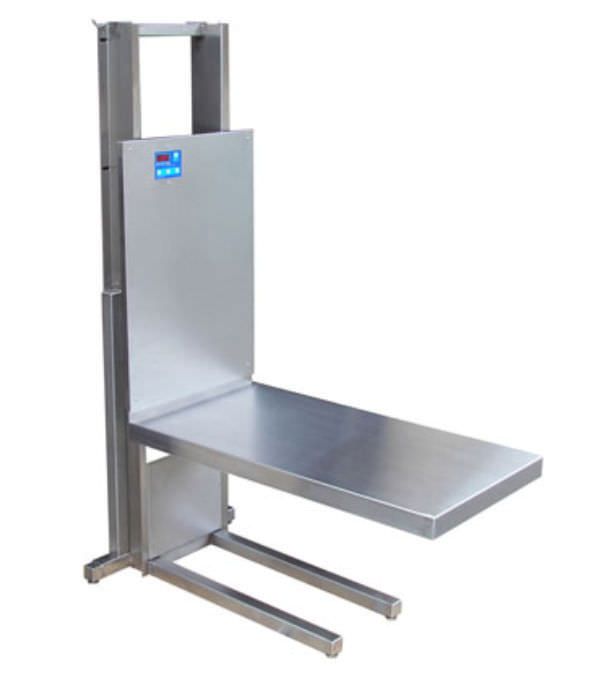 Wall-mounted veterinary lift table for dental examinations Elsam III Peninsula Technidyne