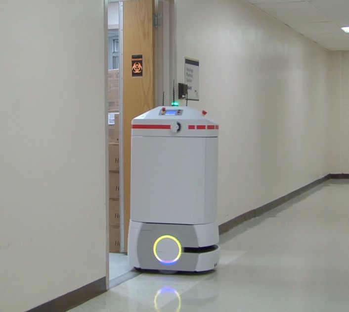 Hospital automated guided vehicle / pharmacy RoboCourier® Swisslog