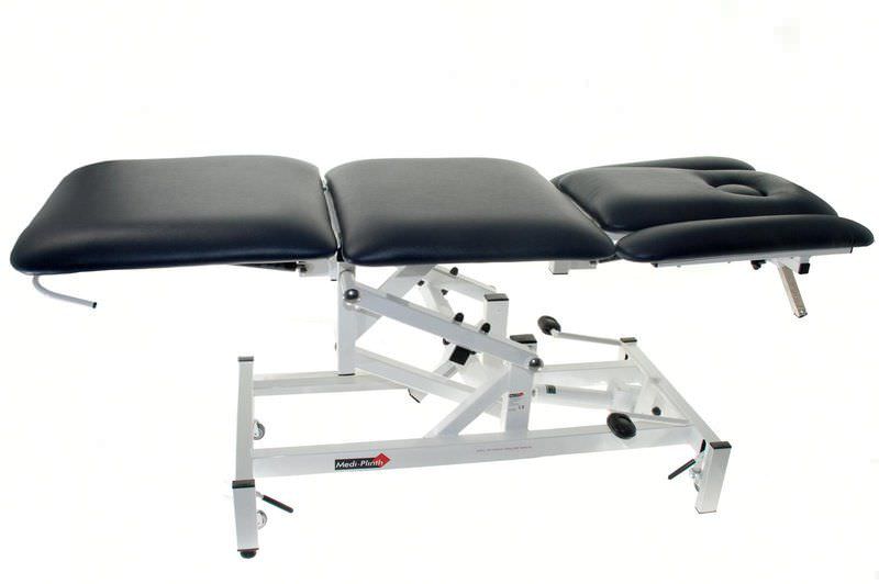 Electrical massage table / height-adjustable / 3 sections Medi-Plinth