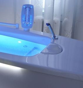 Whole body water massage bathtub / with chromotherapy lamps Hydroxeur® series Trautwein