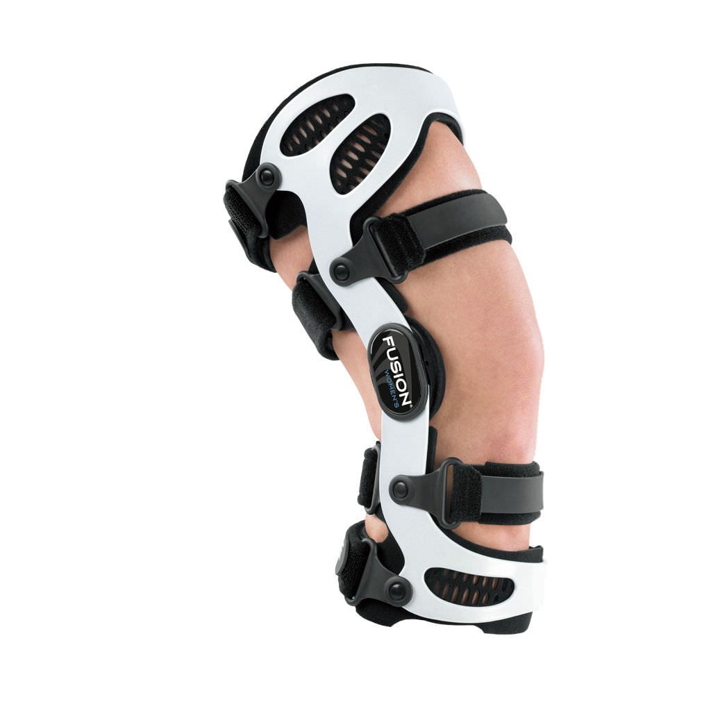 Knee orthosis (orthopedic immobilization) / knee ligaments stabilisation / articulated Fusion Women Breg