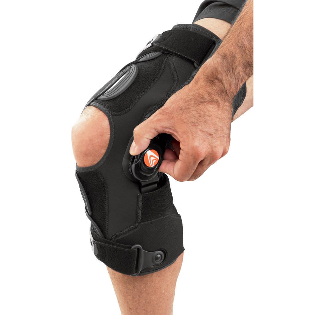 Knee orthosis (orthopedic immobilization) / knee distraction (osteoarthritis) / patella stabilisation / articulated Freestyle OA Breg