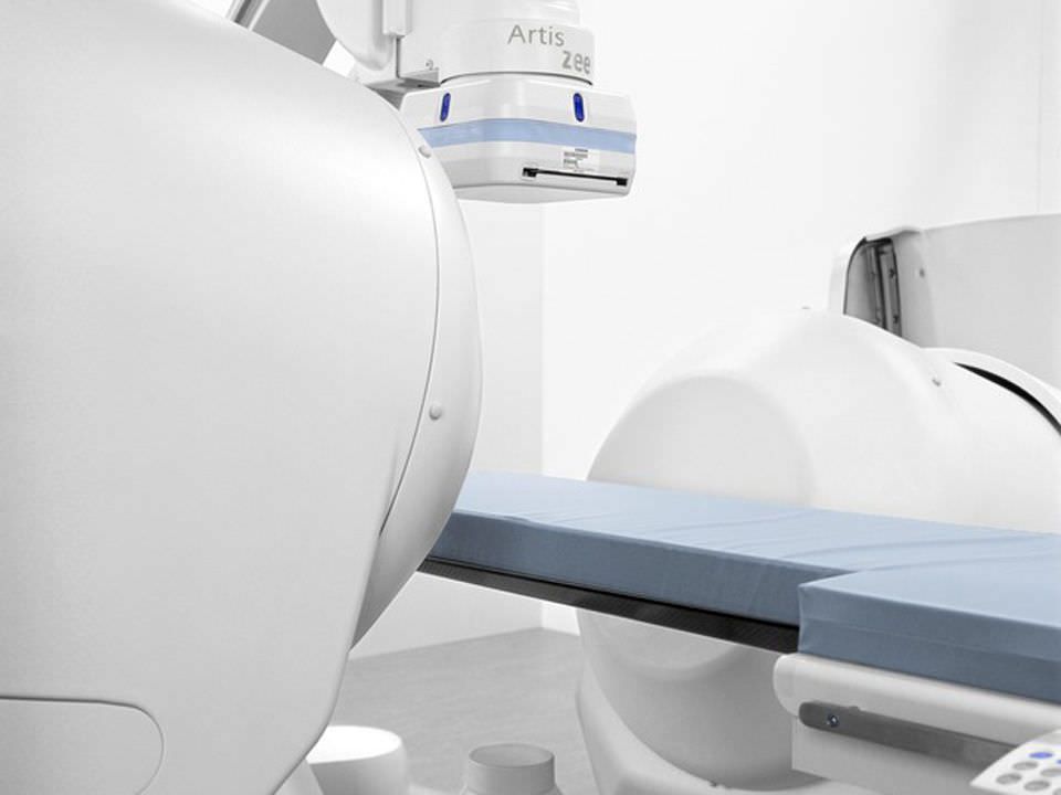 Fluoroscopy system (X-ray radiology) / for diagnostic fluoroscopy / with C-arm Artis zee Siemens Healthcare