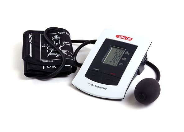 Semi-automatic blood pressure monitor / electronic / arm 6102 SAN UP