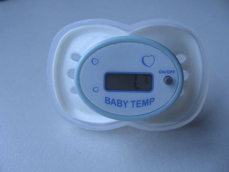 Pediatric thermometer / medical / electronic / pacifier type DT201 Huahui Medical Instruments