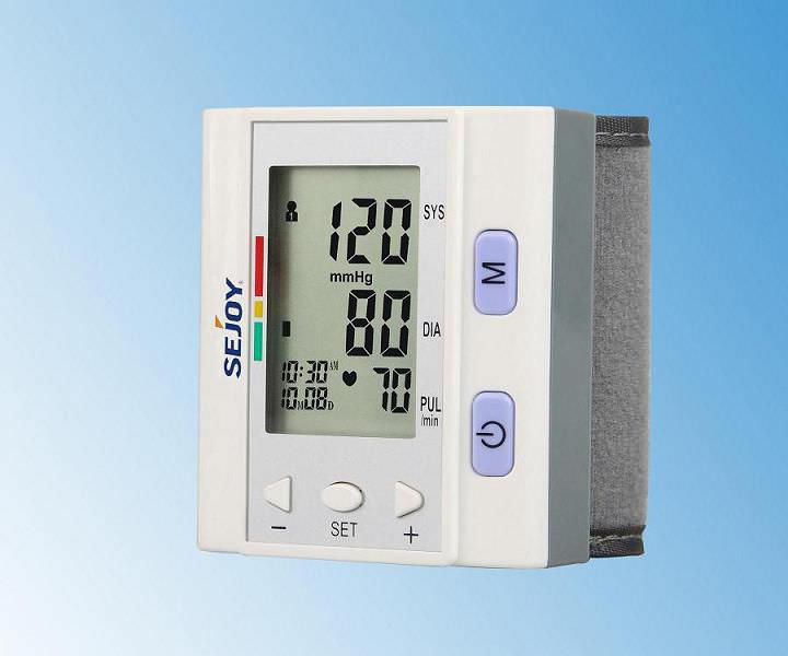 Automatic blood pressure monitor / electronic / wrist BP?202H Hangzhou Sejoy Electronics & Instruments