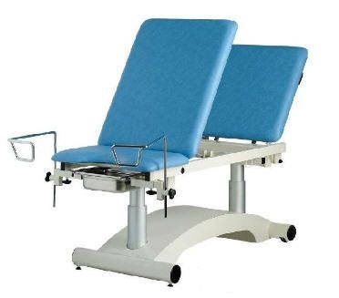 Gynecological examination table / electrical / height-adjustable / 3-section 200 kg | OVALIA12 CARINA