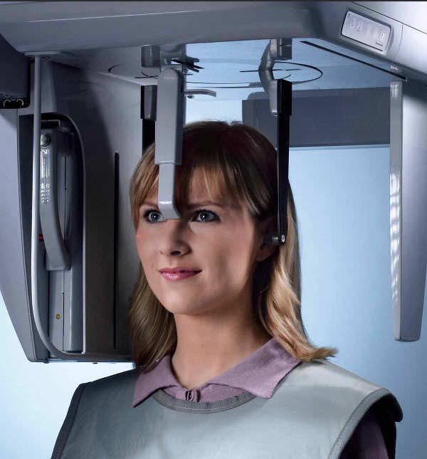 Panoramic X-ray system (dental radiology) / cephalometric X-ray system / dental CBCT scanner / digital Veraviewepocs 2D Morita