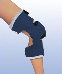 Knee orthosis (orthopedic immobilization) / articulated / with patellar buttress 27KCO RCAI Restorative Care of America