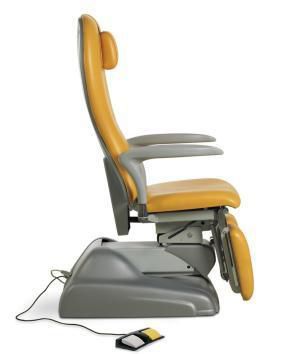 Podiatry examination chair / electrical / with legrest / height-adjustable Doimo Mis srl