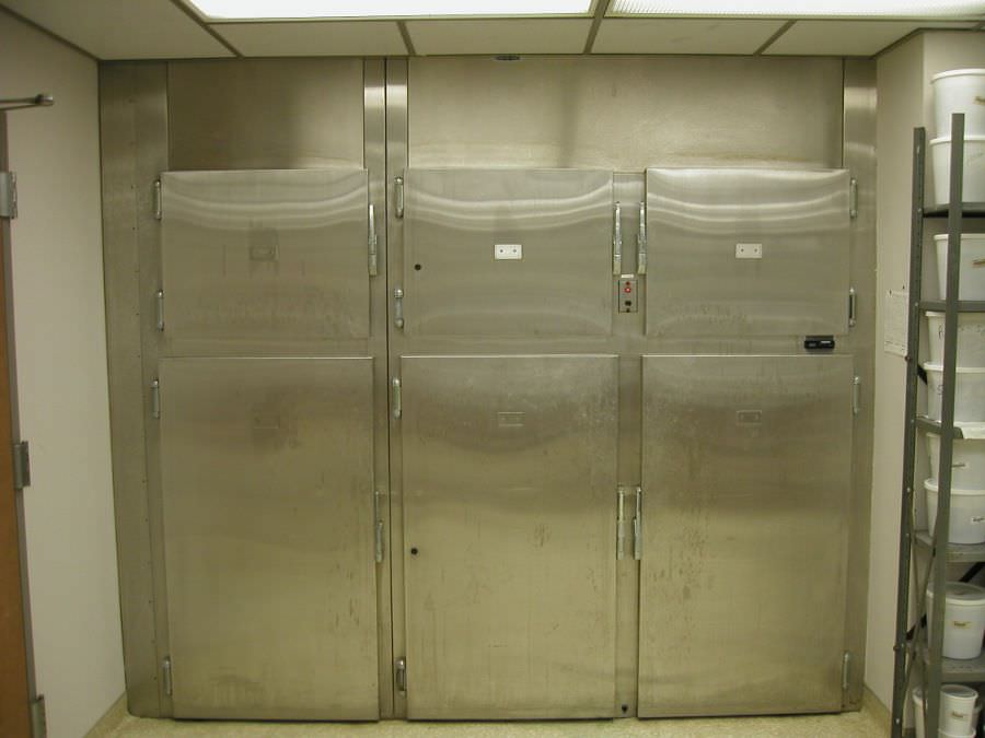 Front-loading refrigerated mortuary cabinet / 9-body 9SP3W CSI-Jewett