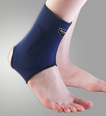 Ankle sleeve (orthopedic immobilization) / open heel / with malleolar pad DR-A003 Dr. Med