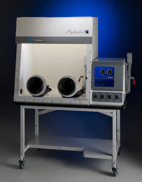 Class III isolator / glove box / with controllable atmosphere / vacuum Protector Labconco