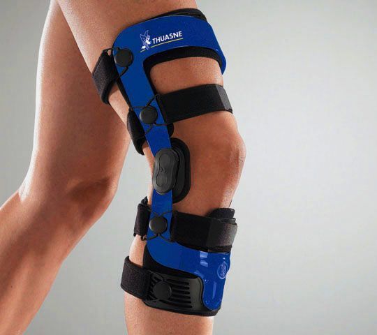 Knee orthosis (orthopedic immobilization) / knee ligaments stabilisation / articulated Genu Pro Control Short Classic Thuasne