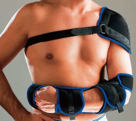 Shoulder splint (orthopedic immobilization) / immobilisation / with attachment strap Immo Thuasne