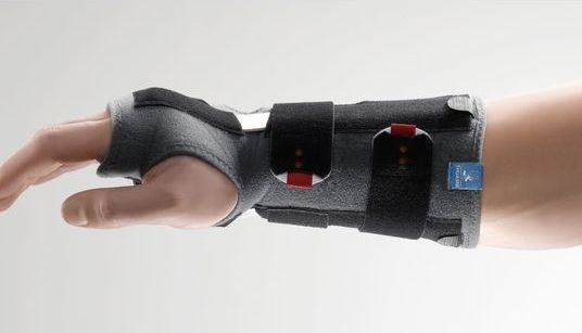 Wrist splint (orthopedic immobilization) Manuvario® Thuasne