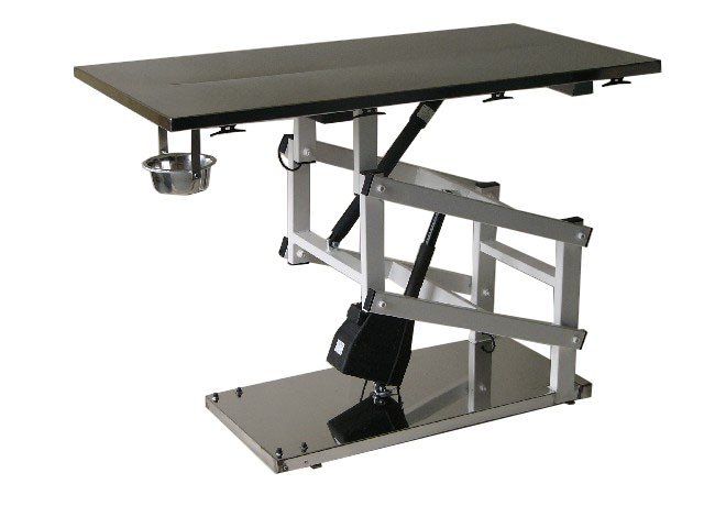 Veterinary operating table / electrical / reclining / lifting chir Gtebel