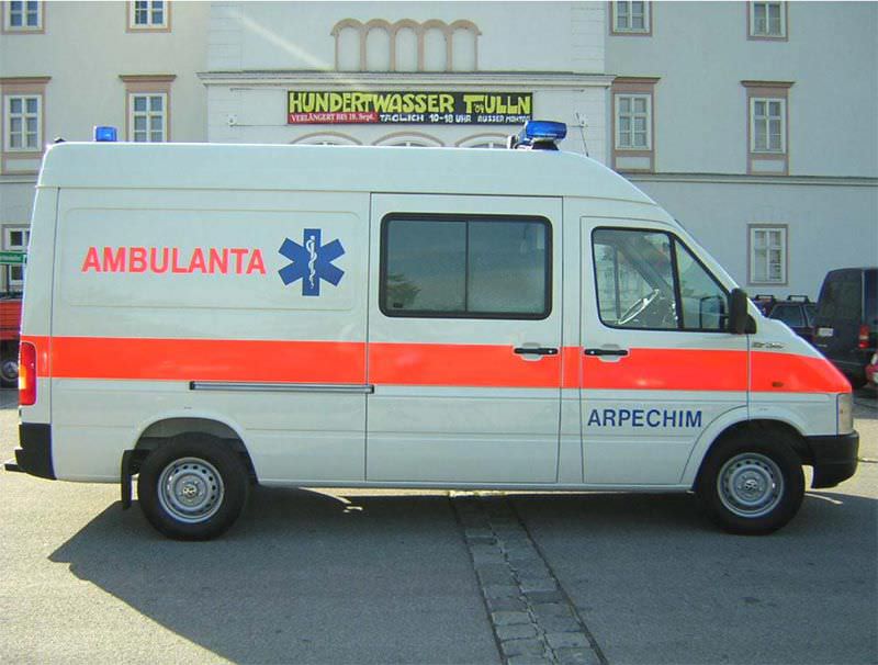 Intensive care medical ambulance / van VW LT Dlouhy , Fahrzeugbau