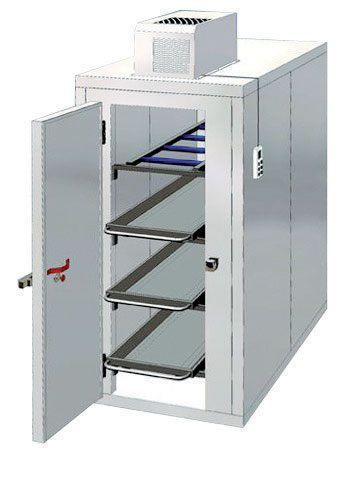 4-body refrigerated mortuary cabinet +2 °C ... +8 °C C.F. di Ciro Fiocchetti & C. s.n.c.