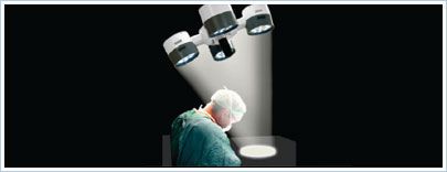 LED surgical light / ceiling-mounted / 2-arm 90 000 lux | Nova LED Me + Me Enertech