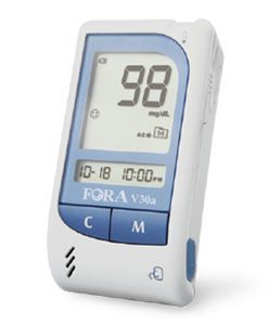Blood glucose meter with speaking mode 20 - 600 mg/dL | COMFORT plus voice V30 Foracare Suisse