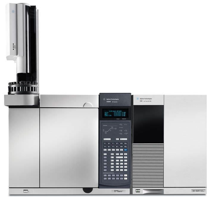 Gas chromatography system / coupled to a tandem mass spectrometer / QIT Agilent 240 Agilent Technologies