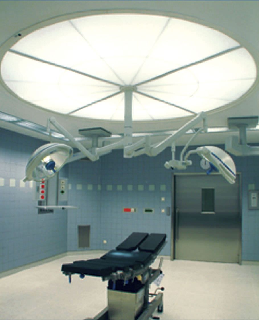 Operating theater filtering ceiling ATA Climatisation