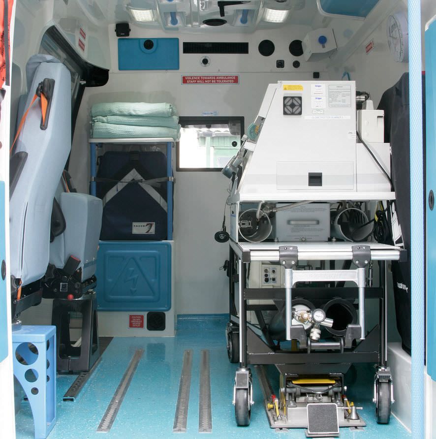 Infant incubator stretcher trolley / mechanical / 1-section 140 kg | ITU Ferno (UK) Limited