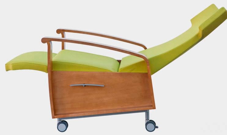 Medical sleeper chair / on casters relax 2 GREINER GmbH