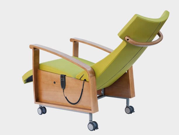 Manual medical chair / geriatric relax 2 GREINER GmbH