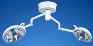 Halogen surgical light / ceiling-mounted / 2-arm S1 Duo Medical Illumination International