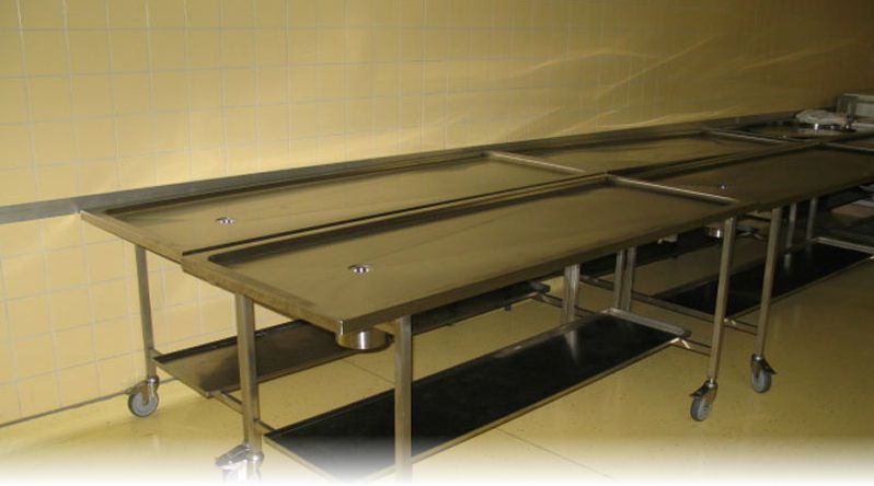 Autopsy table / on casters MA-0984 MEDIS Medical Technology