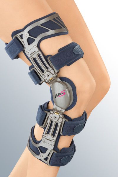 Knee orthosis (orthopedic immobilization) / knee distraction (osteoarthritis) / articulated M.4®s OA medi