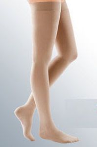 Stockings (orthopedic clothing) / compression / woman mediven® comfort medi