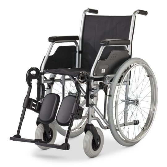 Passive wheelchair / with legrest 150 kg | Service 3.600 Meyra - Ortopedia
