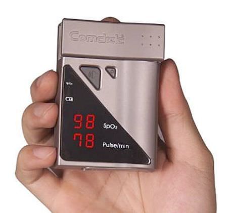 Compact pulse oximeter / fingertip 0 - 100% SpO2, 30 - 250 bpm | MD-680P Comdek Industrial