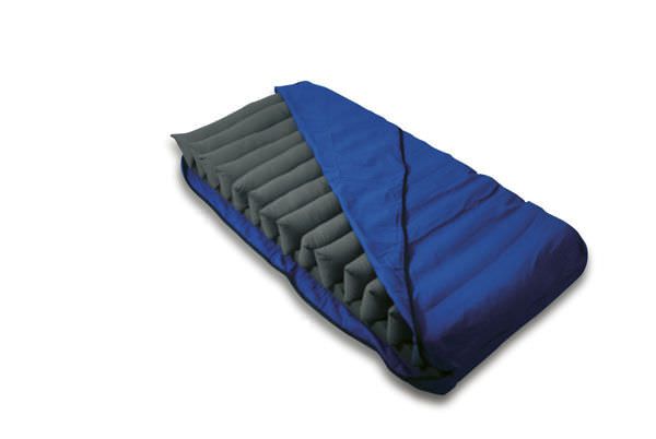 Anti-decubitus overlay mattress / for hospital beds / hollow silicone fiber MA004.m Biomatrix