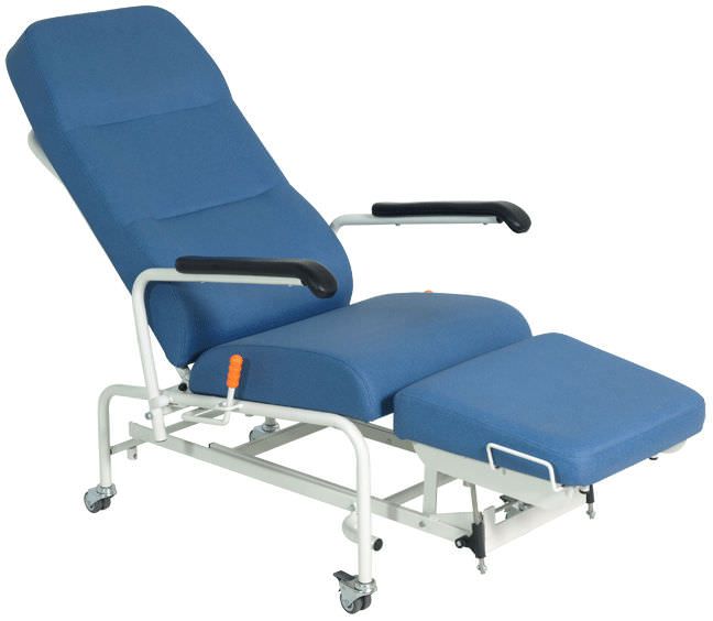 Manual medical chair / geriatric H-1504 Hidemar