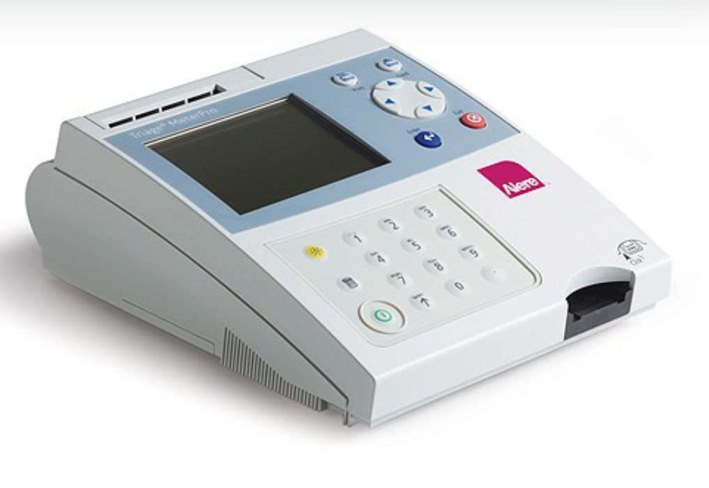 Automatic multiparameter POC analyzer (CRP, HbA1c, D-Dimer and U-Albumin) Alere Triage® MeterPro Alere