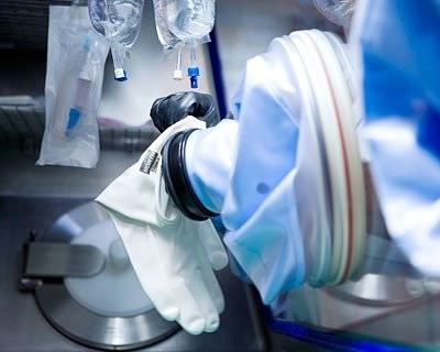 Sterile gloves for laboratory isolator ELS Getinge Infection Control