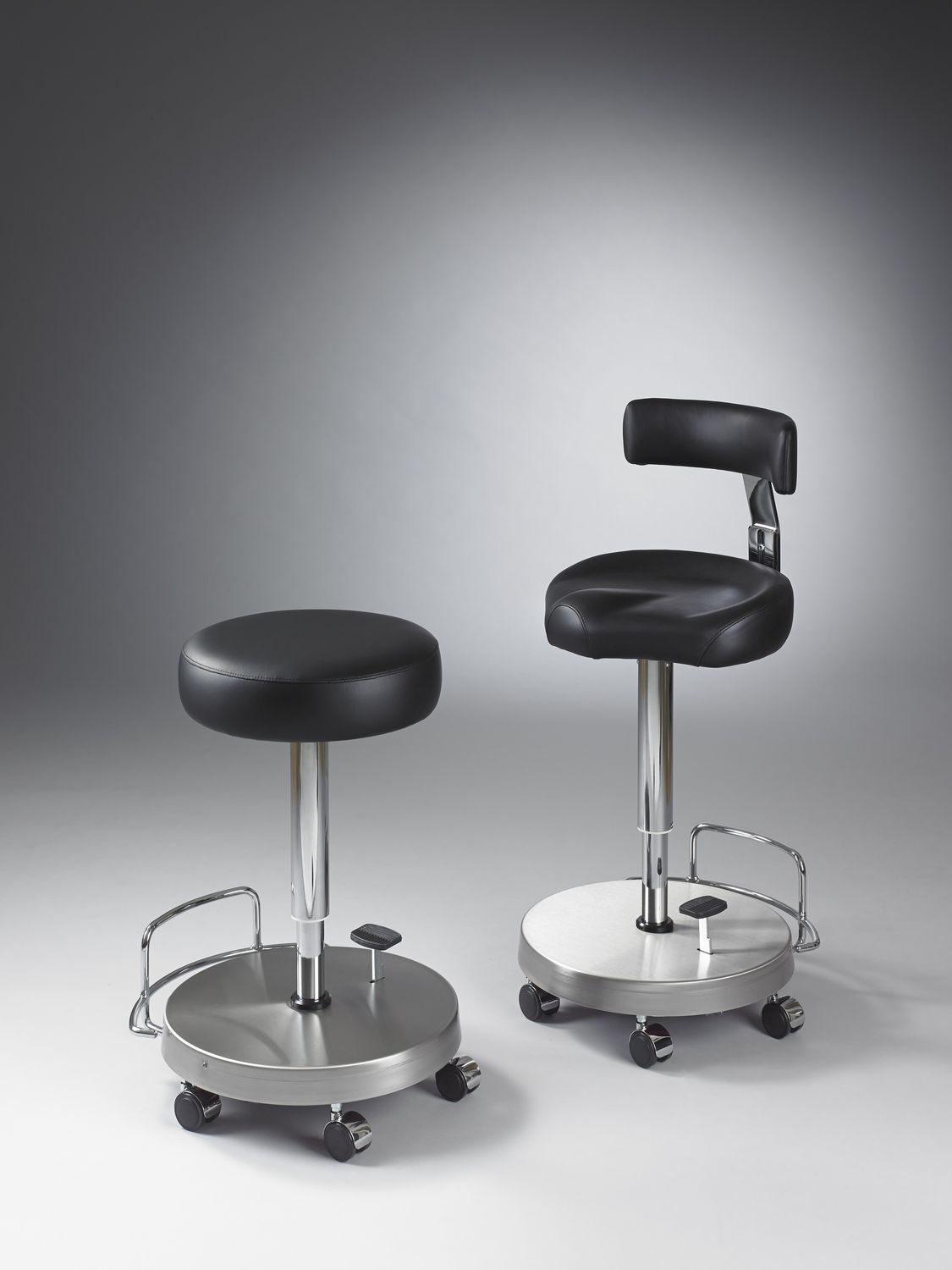 Surgery stool / medical / on casters / height-adjustable Jörg & Sohn