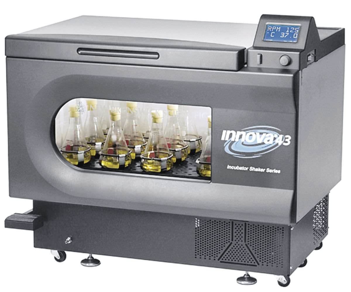 High-capacity laboratory incubator shaker Innova® 43 Eppendorf AG