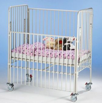 Height-adjustable bed / mechanical / 1 section / pediatric Child Cot 385 Merivaara