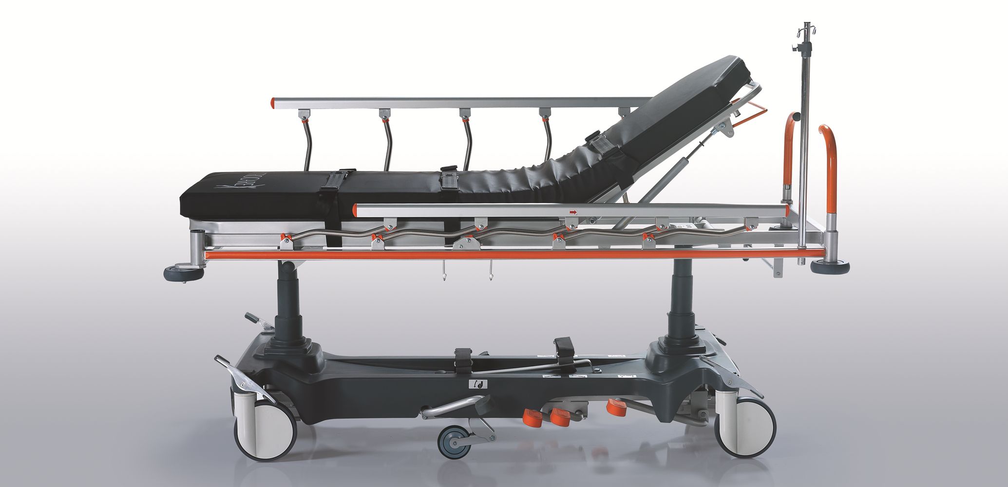 Transport stretcher trolley / height-adjustable / hydraulic / 2-section NTCR SD05 Nitrocare