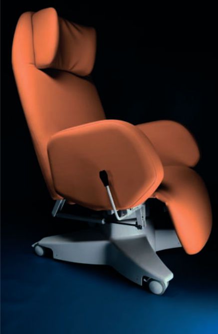 Reclining medical sleeper chair / on casters / manual GOLEM KP RQL - GOLEM tables