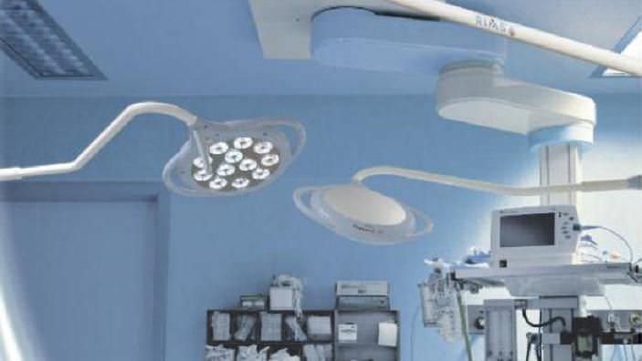 LED surgical light / ceiling-mounted / 2-arm 50 000 lux | Pentaled 12 + 12 Rimsa P. Longoni